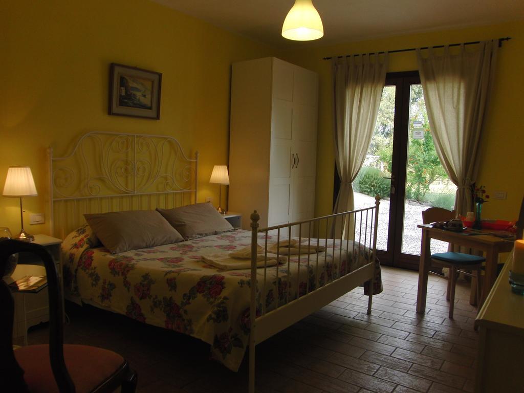 Locanda Degli Etruschi Montalto di Castro Rum bild