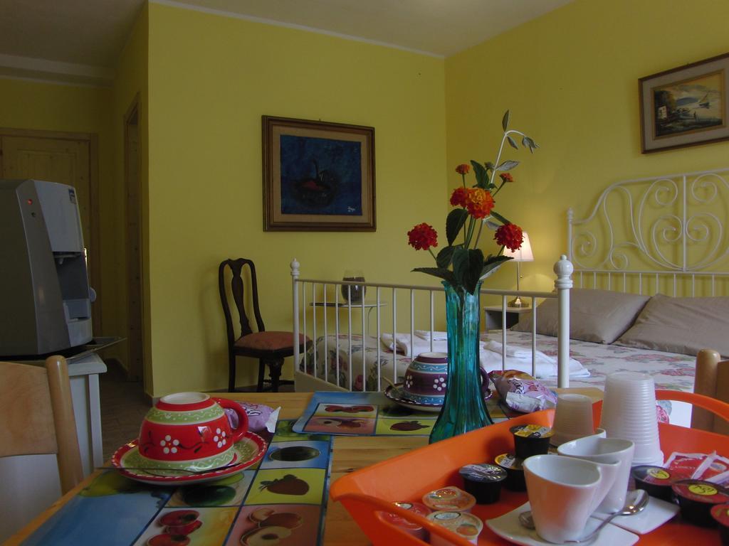 Locanda Degli Etruschi Montalto di Castro Rum bild