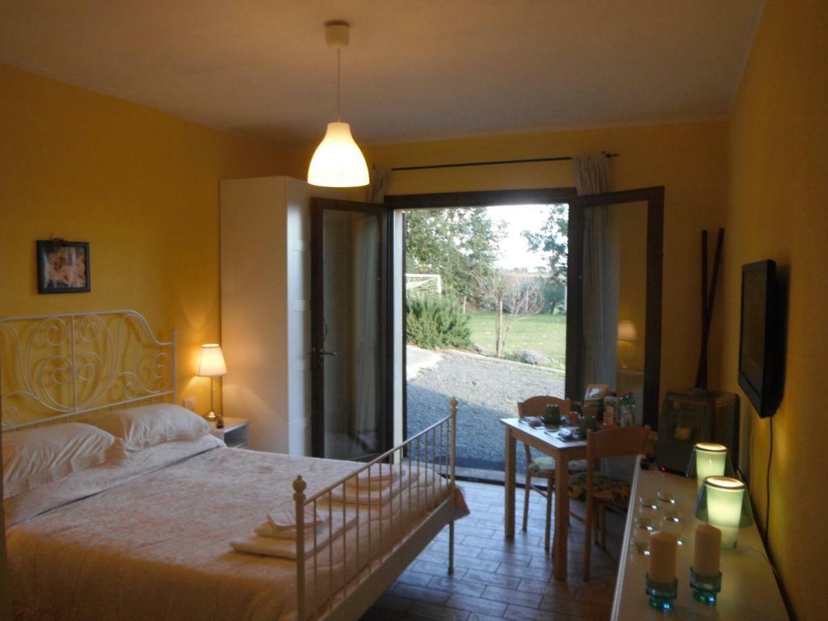 Locanda Degli Etruschi Montalto di Castro Exteriör bild
