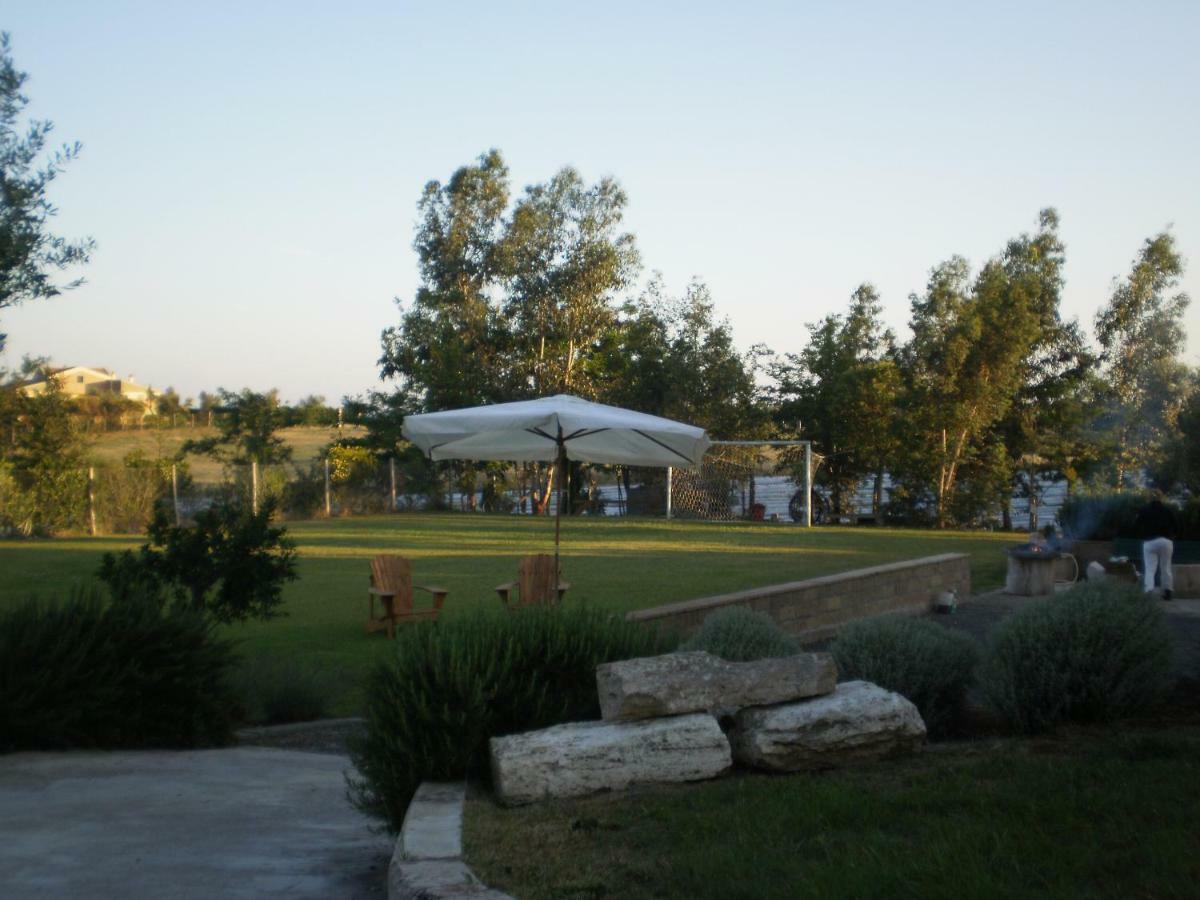Locanda Degli Etruschi Montalto di Castro Exteriör bild